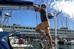 Yachtueberfuehrung-Hallberg-Rassy37.22JPG-e1568318730564