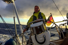 Yachtueberfuehrung-Hallberg-Rassy37.JPG
