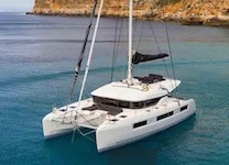 Yacht delivery catamaran